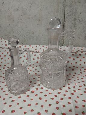 Decanter Pair